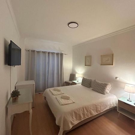 Lagos Royal Rooms And Suites ภายนอก รูปภาพ