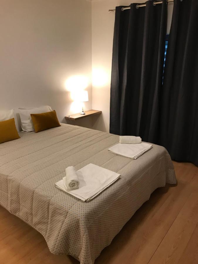 Lagos Royal Rooms And Suites ภายนอก รูปภาพ