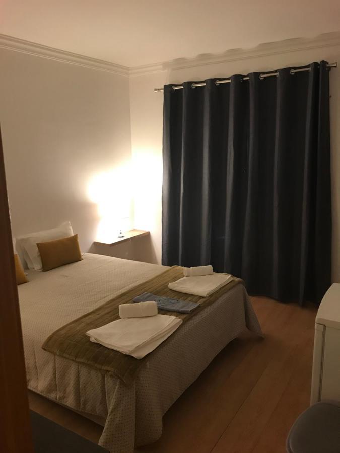 Lagos Royal Rooms And Suites ภายนอก รูปภาพ