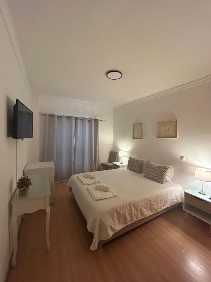 Lagos Royal Rooms And Suites ภายนอก รูปภาพ